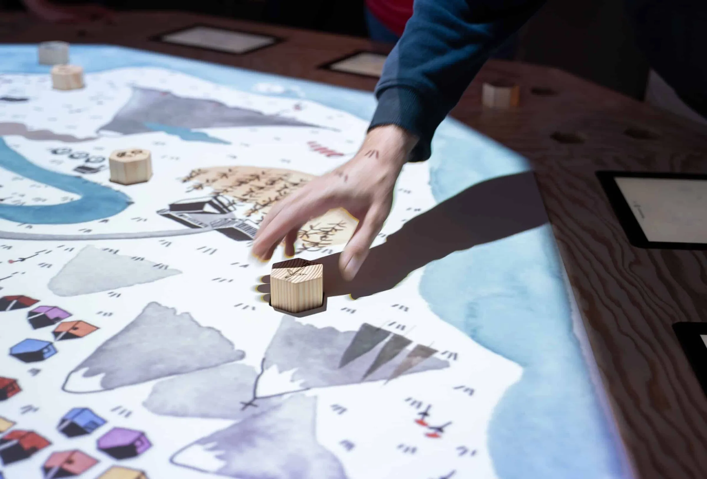 Interaktive Projektion mit Kamera-Tracking auf Spieltisch