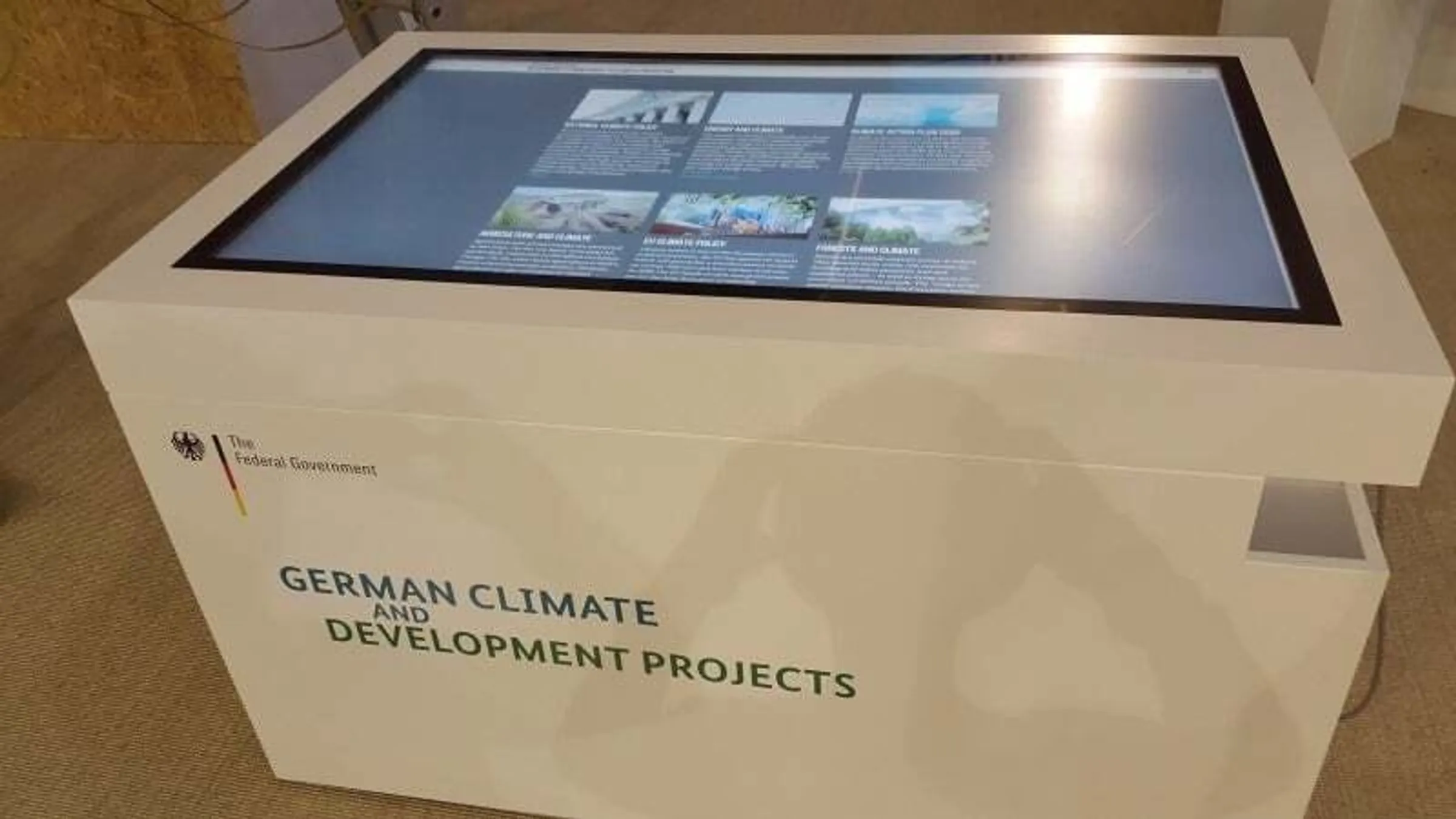 Multitouch-Tisch auf der Klimakonferenz in Bonn