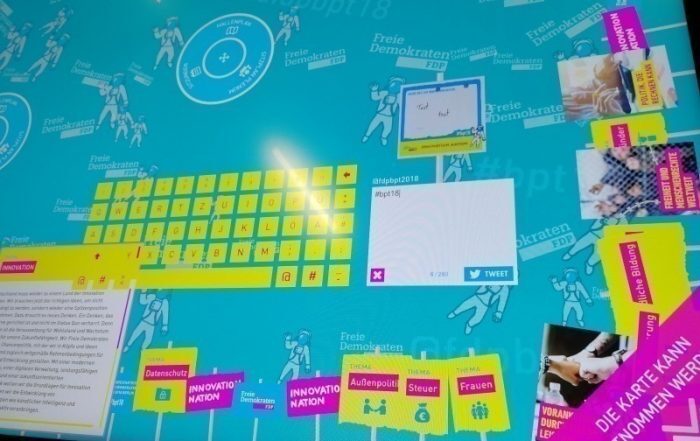Multi Touch Software with Twitter Connection