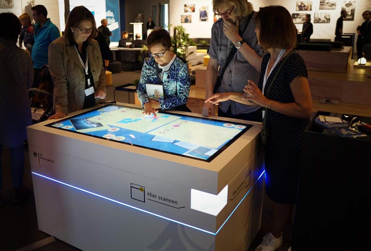 Multitouch Tisch im Bundespresseamt