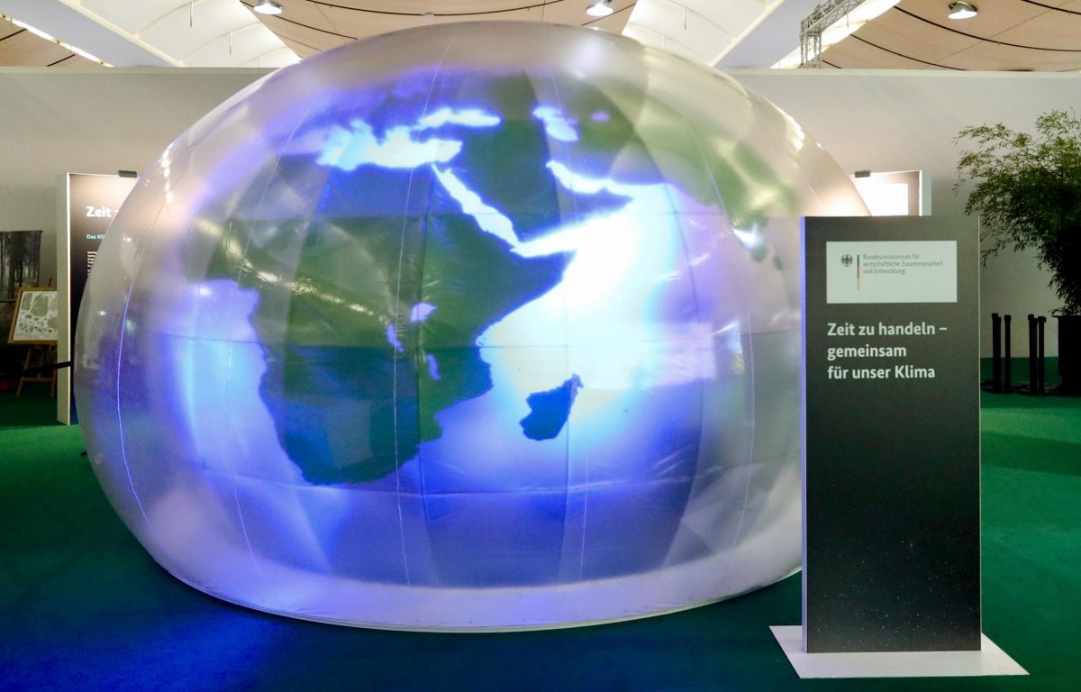 Den Klimawandel eindrücklich am eigenen Leib erleben - in der 360-Grad Klimakuppel