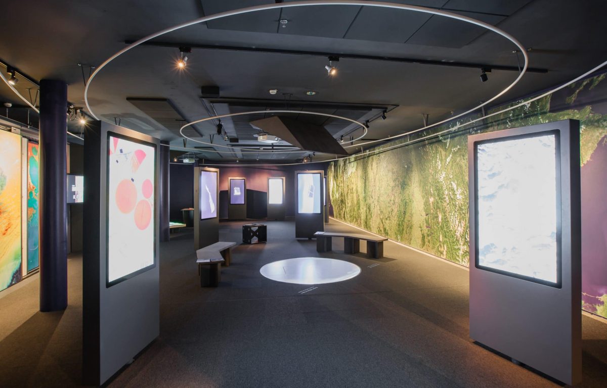 Für das Ars Electronica Center entwickelte die Ars Electronica Solutions eine interaktive Ausstellung für die ESA