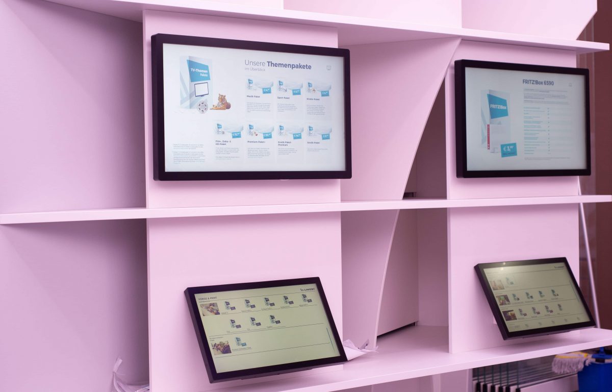 Liwest store with interactive monitors
