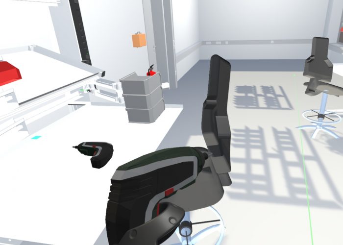 Use of tools and machines in the VR environment