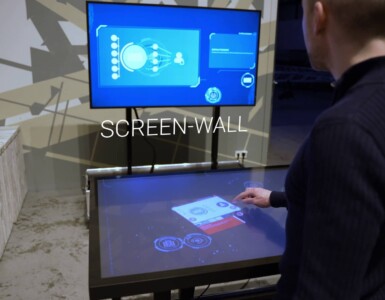 mobile multitouch showroom with multitouch table and wall