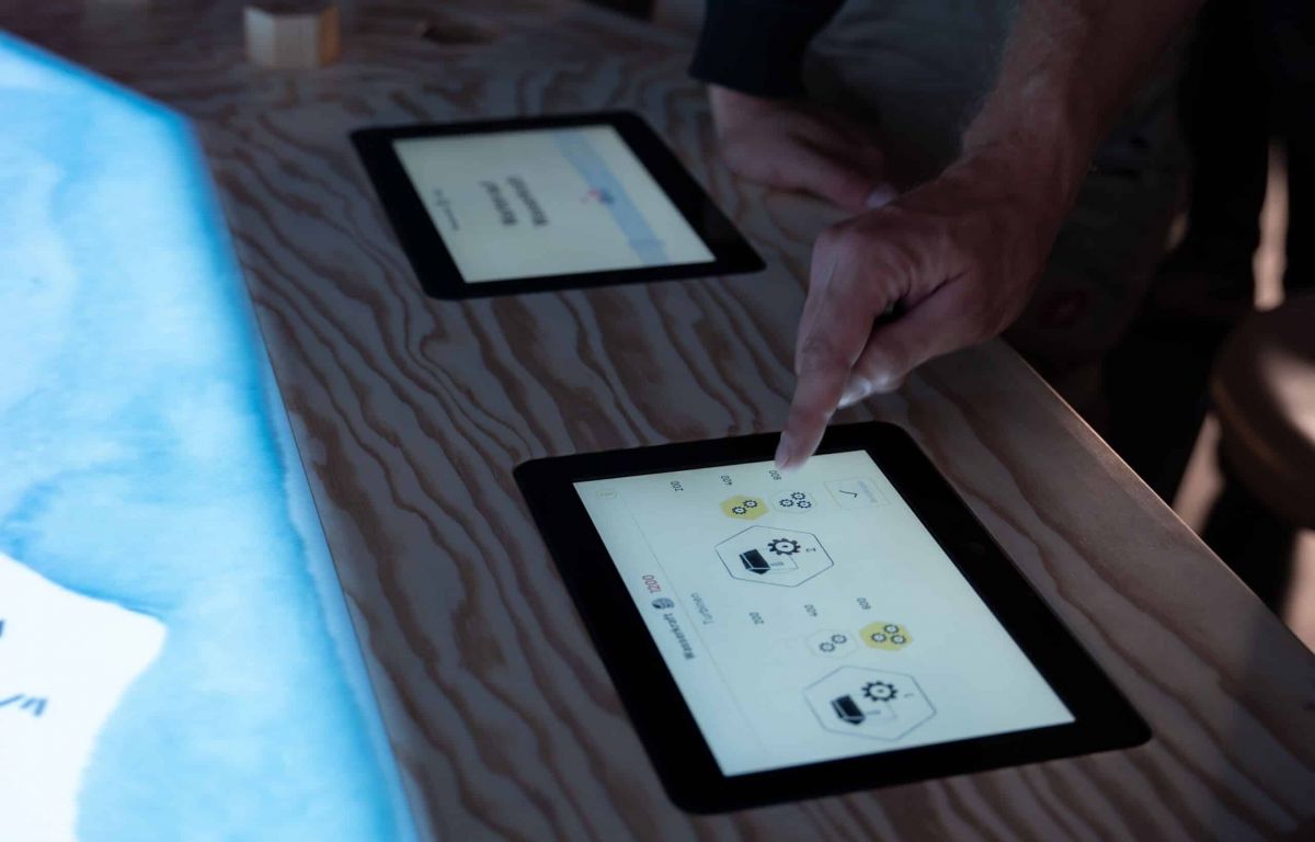 Touch Display am interaktiven Tisch von Garamantis